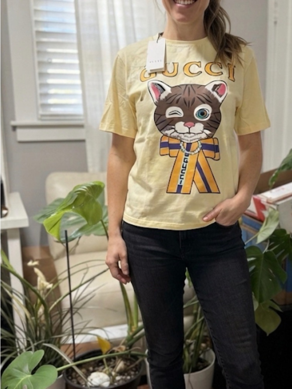Gucci Pale Yellow Winking Cat Graphic Tee